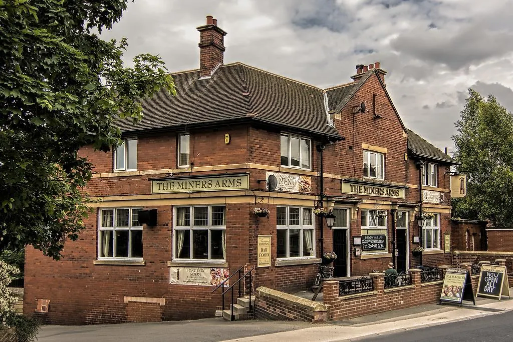 Hotel The Miners Arms Leeds